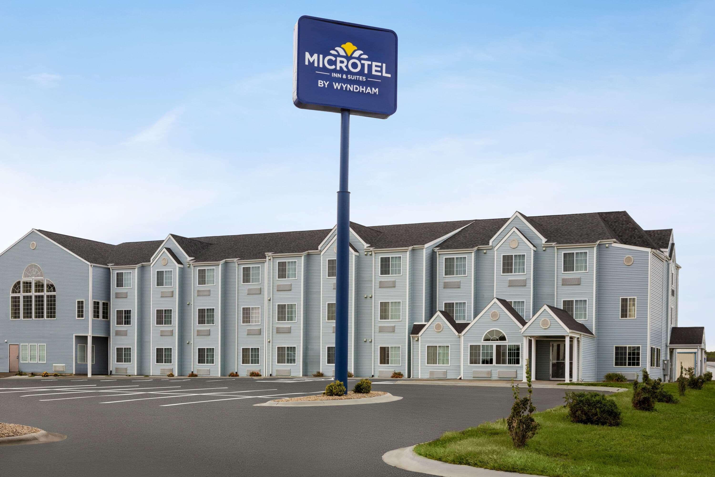 Microtel Inn & Suites לינקולן מראה חיצוני תמונה