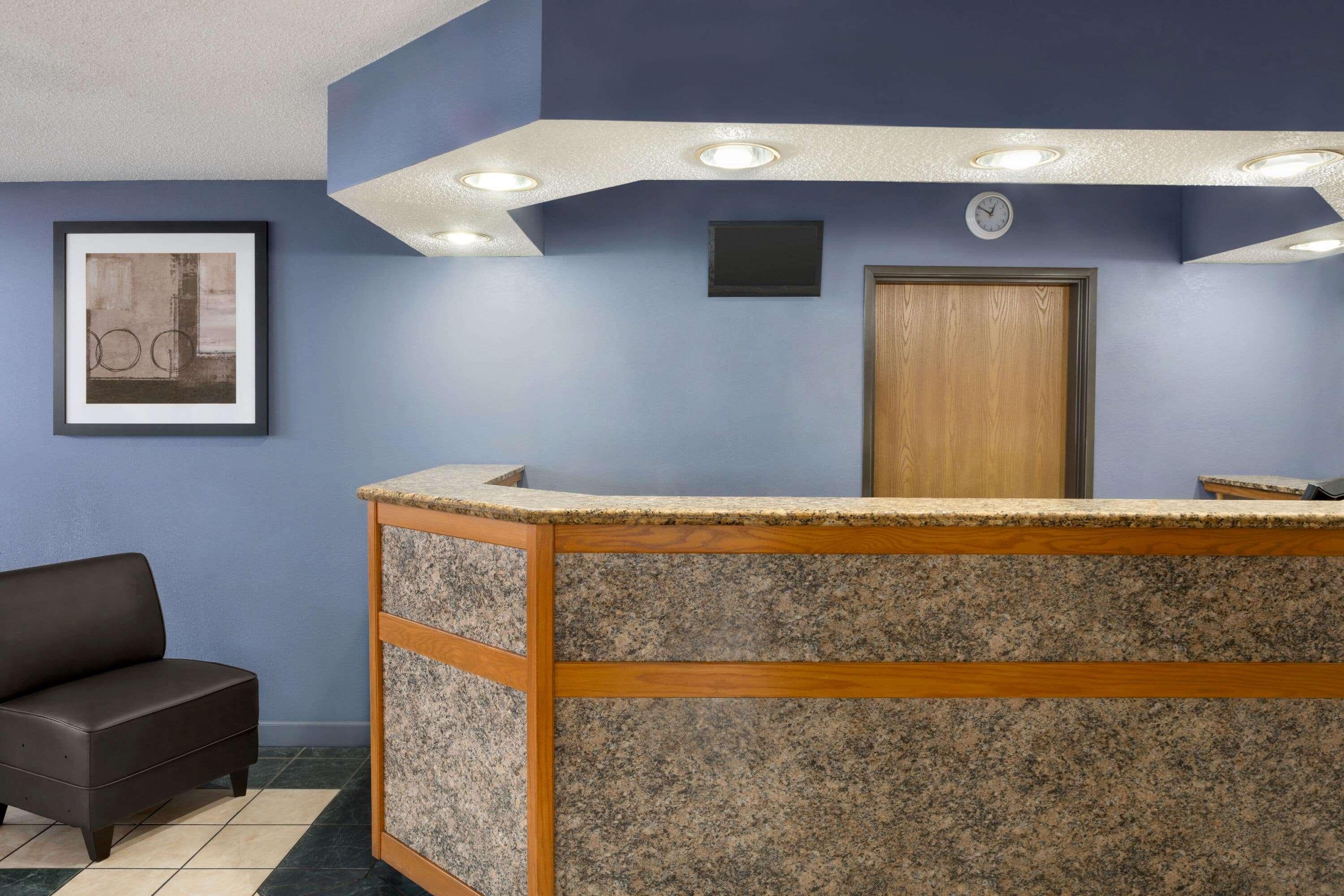 Microtel Inn & Suites לינקולן מראה חיצוני תמונה